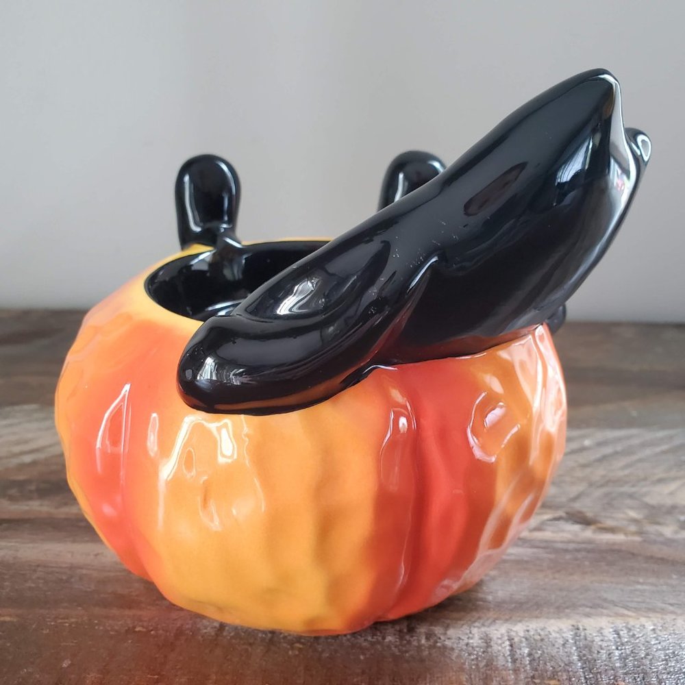 Halloween Black Cat Pumpkin Ceramic Candle Holder - Picture 4 of 8